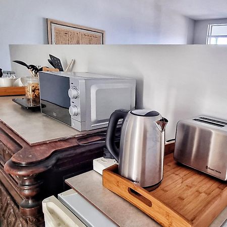 The Dragon Tree Guesthouse Kalk Bay Eksteriør bilde